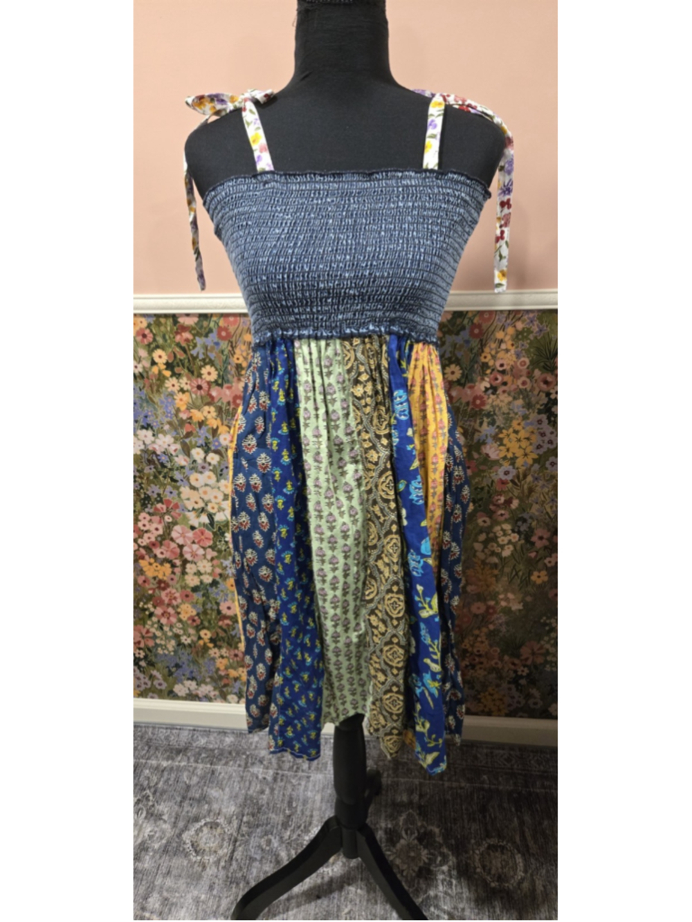 Young Threads Patchwork Mini Dress Small Smocked Boho Festival Floral NWT India - Picture 2 of 10
